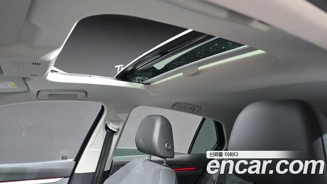 Volkswagen Golf (VIII) 2.0 TDI Prestige 2025 — фото 41