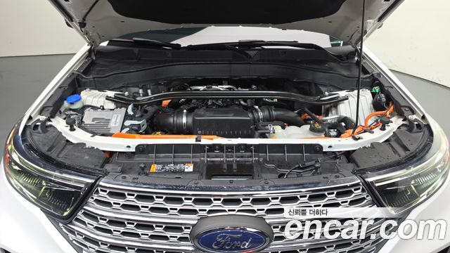 Ford Explorer (VI) 3.0 PHEV 2021 — фото 6