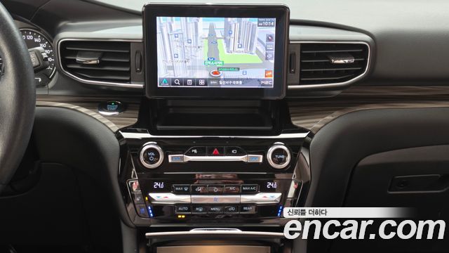 Ford Explorer (VI) 3.0 PHEV 2021 — фото 14