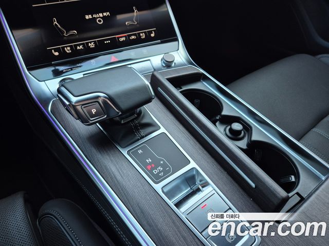Audi A6 (C8) 45 TFSI Quattro Premium 2024 — фото 16