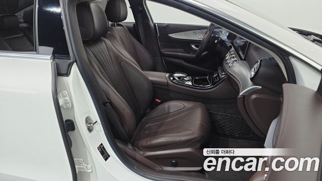 Mercedes-Benz CLS-Class (C257) CLS400d 4MATIC 2019 — фото 12