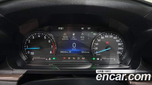 Ford Explorer (VI) 2.3 LimIted 4WD 2020 — фото 8