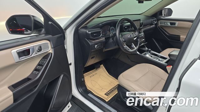 Ford Explorer (VI) 2.3 LimIted 4WD 2020 — фото 10