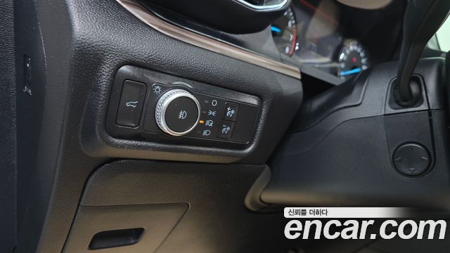 Ford Explorer (VI) 2.3 LimIted 4WD 2020 — фото 21