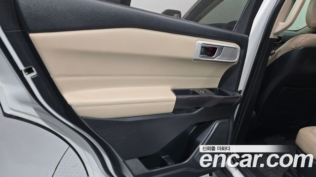 Ford Explorer (VI) 2.3 LimIted 4WD 2020 — фото 31
