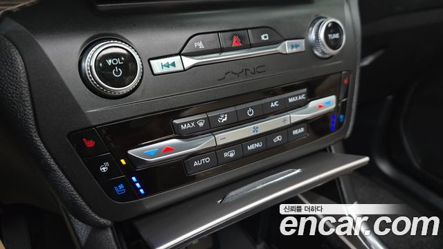 Ford Explorer (VI) 2.3 LimIted 4WD 2020 — фото 33