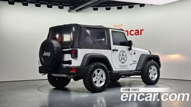 Jeep Wrangler (JK) 3.6 Sport 2Door 2017 — фото 2