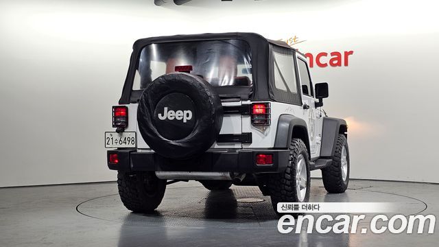 Jeep Wrangler (JK) 3.6 Sport 2Door 2017 — фото 4