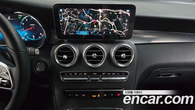 Mercedes-Benz GLC-Class (X253) GCL300 4MATIC Coupe 2020 — фото 13