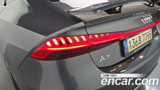 Audi A7 (4K) 45 TDI Quattro Premium 2021 — фото 23