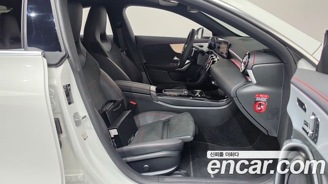 Mercedes-Benz CLA-Class (C118) CLA250 4MATIC 2026 — фото 11