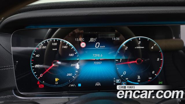 Mercedes-Benz E-Class (W213) E220d 4MATIC AMG Line 2021 — фото 8