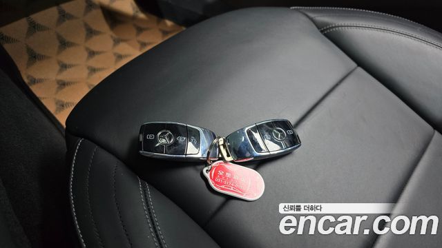 Mercedes-Benz E-Class (W213) E220d 4MATIC AMG Line 2021 — фото 15
