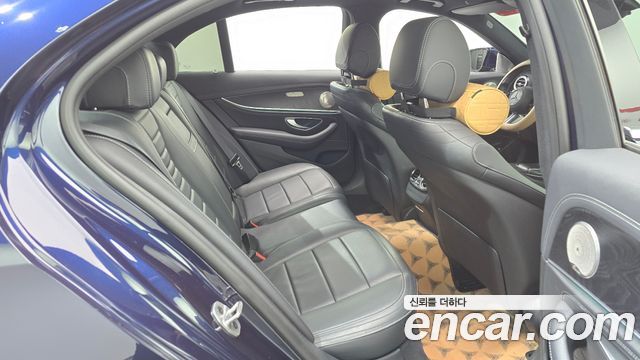 Mercedes-Benz E-Class (W213) E220d 4MATIC AMG Line 2021 — фото 20