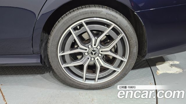 Mercedes-Benz E-Class (W213) E220d 4MATIC AMG Line 2021 — фото 21