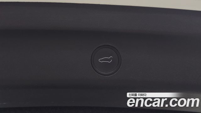 Tesla Model Y Standard Range RWD 2021 — фото 17