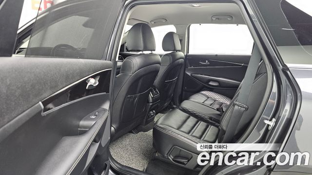 Kia Sorento Gasoline 2.0 Turbo 2WD Master Special 2020 — фото 12