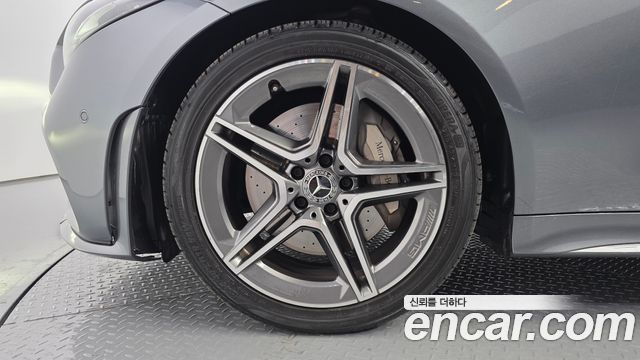Mercedes-Benz CLS-Class (C257) CLS300d AMG Line 2019 — фото 5