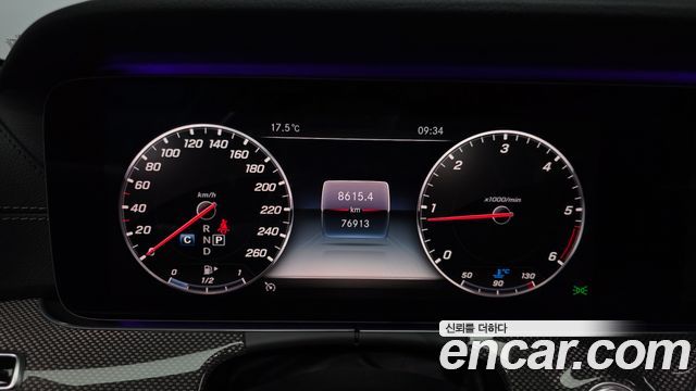 Mercedes-Benz CLS-Class (C257) CLS300d AMG Line 2019 — фото 8