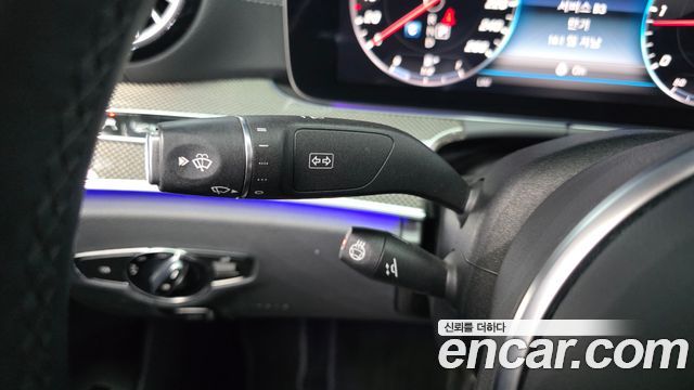 Mercedes-Benz CLS-Class (C257) CLS300d AMG Line 2019 — фото 31