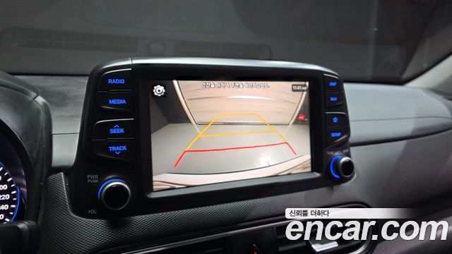 Hyundai Kona 1.6 Turbo 2WD Modern pop 2018 — фото 19