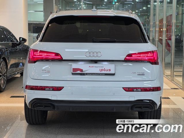 Audi Q5 (FY) 45 TFSI Quattro Premium 2024 — фото 4