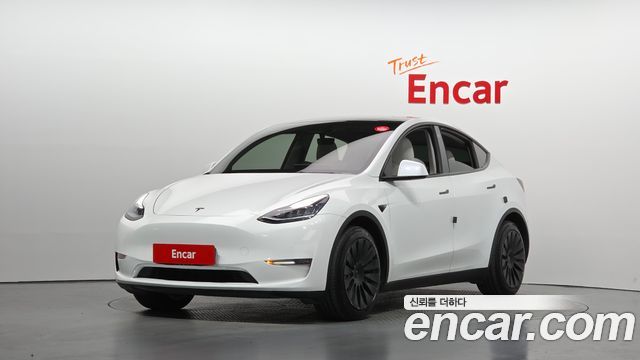 Tesla Model Y Long Range AWD