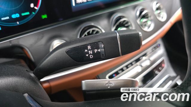 Mercedes-Benz CLS-Class (C257) CLS300d 4MATIC 2023 — фото 9