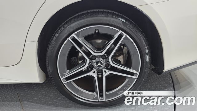 Mercedes-Benz CLS-Class (C257) CLS300d 4MATIC 2023 — фото 21