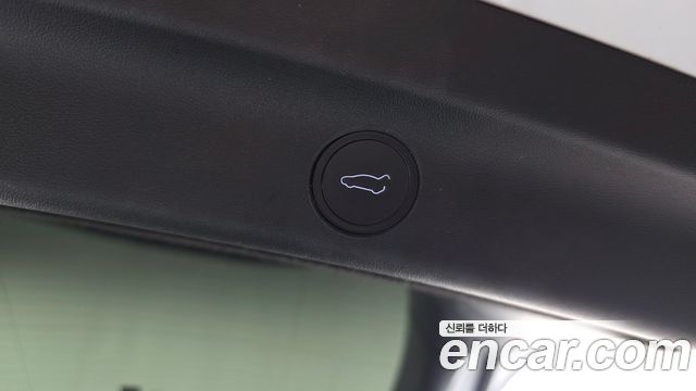 Tesla Model Y Long Range AWD 2021 — фото 18