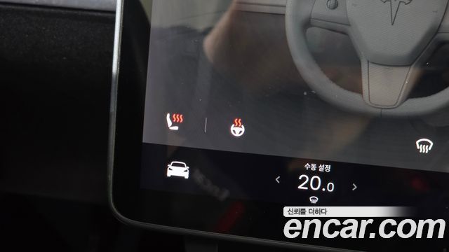 Tesla Model Y Long Range AWD 2021 — фото 30