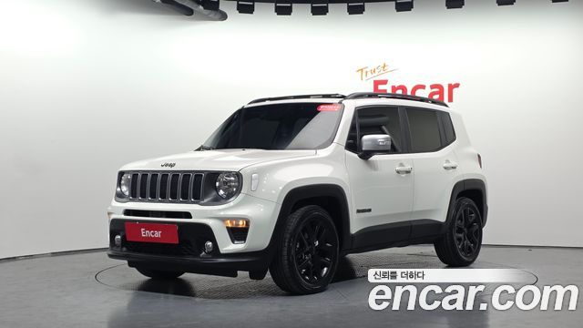 Jeep Renegade 1.3 Limited 2022 — фото 11