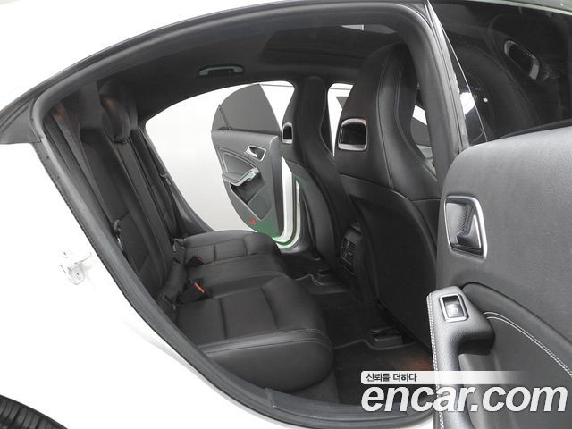 Mercedes-Benz CLA-Class (C117) CLA250 4MATIC 2018 — фото 16