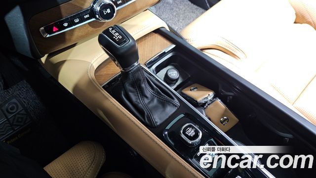 Volvo XC90 (II) T6 Inscription 2018 — фото 9