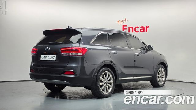 Kia Sorento Diesel 2.0 2WD Noblesse Special 2015 — фото 2