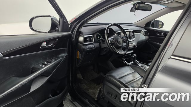 Kia Sorento Diesel 2.0 2WD Noblesse Special 2015 — фото 10