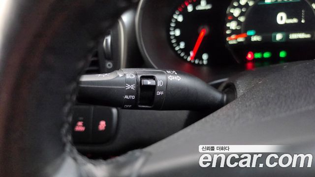 Kia Sorento Diesel 2.0 2WD Noblesse Special 2015 — фото 27