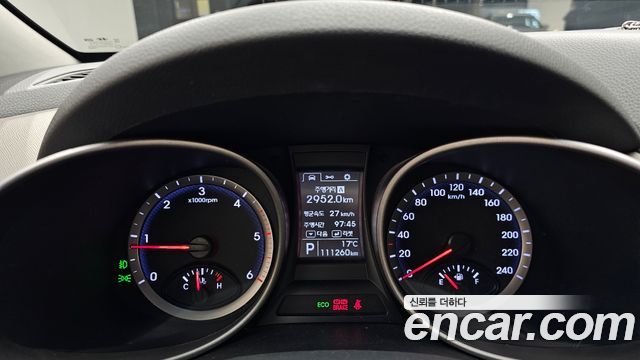 Hyundai Santa Fe (DM) Diesel(e-VGT) 2.0 2WD Premium 2015 — фото 8