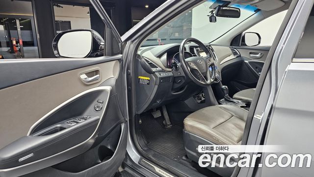 Hyundai Santa Fe (DM) Diesel(e-VGT) 2.0 2WD Premium 2015 — фото 10