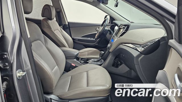 Hyundai Santa Fe (DM) Diesel(e-VGT) 2.0 2WD Premium 2015 — фото 11