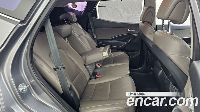 Hyundai Santa Fe (DM) Diesel(e-VGT) 2.0 2WD Premium 2015 — фото 12