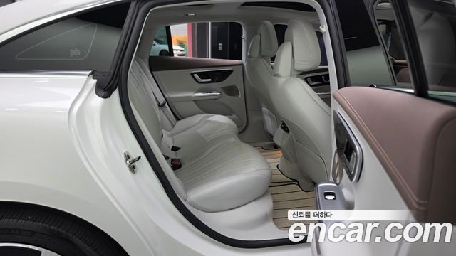 Mercedes-Benz EQE (V295) EQE350+ 2023 — фото 12