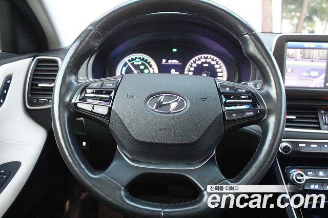 Hyundai Grandeur Hybrid (IG) Exclusive 2018 — фото 8