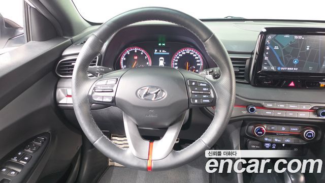 Hyundai Veloster (JS) 1.6 Turbo Sport Core 2019 — фото 13