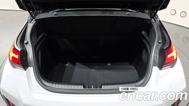 Hyundai Veloster (JS) 1.6 Turbo Sport Core 2019 — фото 17