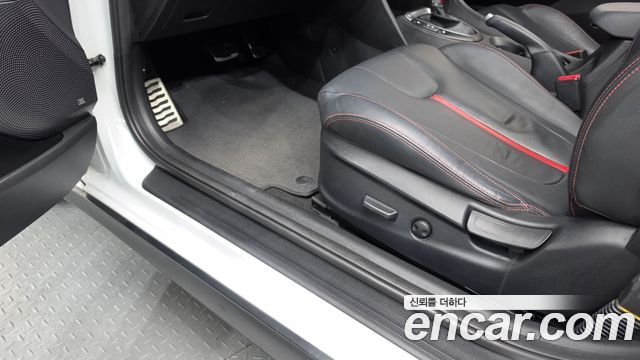 Hyundai Veloster (JS) 1.6 Turbo Sport Core 2019 — фото 33