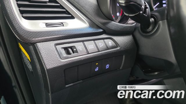 Hyundai Santa Fe The Prime Diesel 2.0 2WD Premium 2017 — фото 16