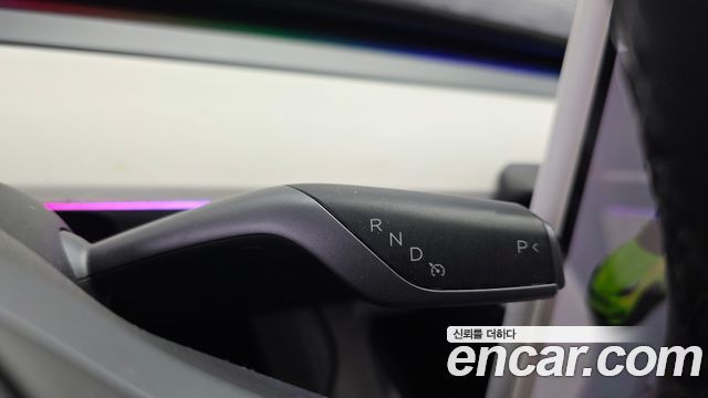 Tesla Model Y Long Range AWD 2021 — фото 9