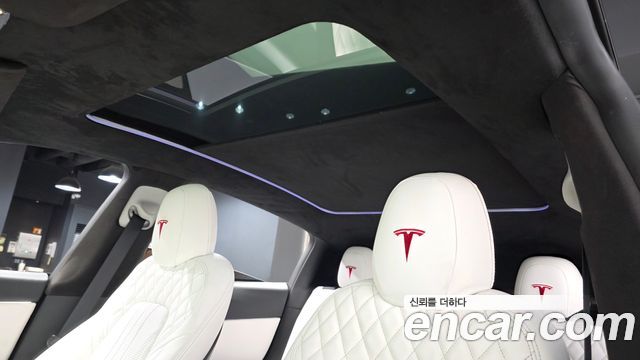 Tesla Model Y Long Range AWD 2021 — фото 17