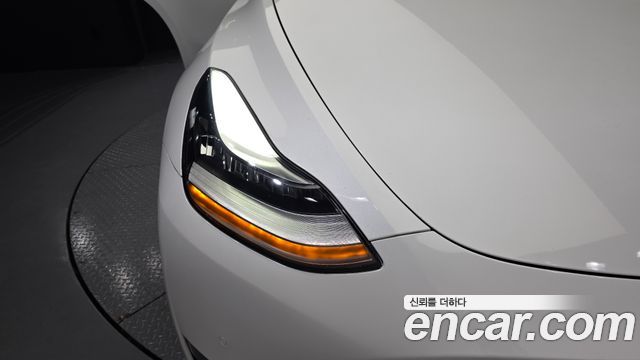 Tesla Model Y Long Range AWD 2021 — фото 22